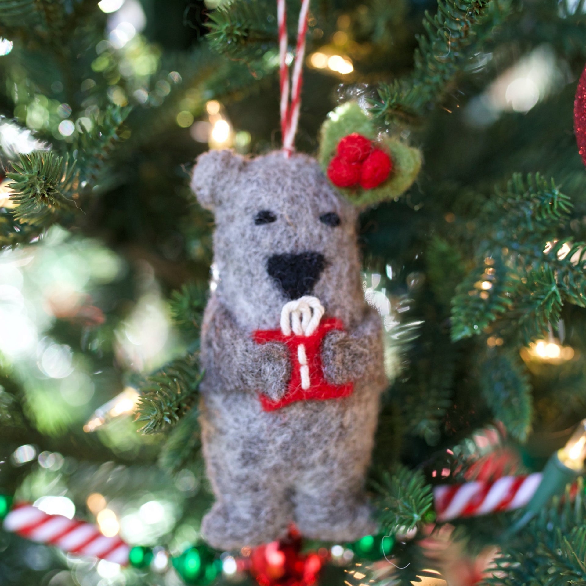 Bear with Gift Ornament, Felt Wool